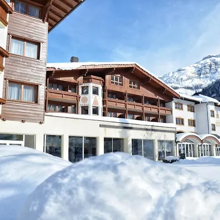 Hotel Neustift 4*