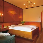 Neustift 4*