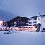 Neustift 4*