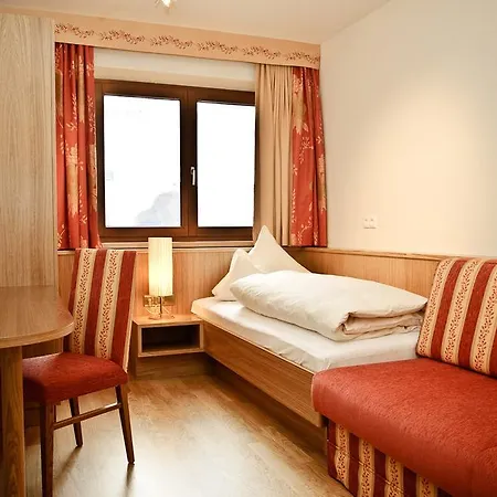 Hotel Neustift 4*