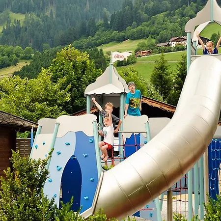 Neustift Hotel 4*