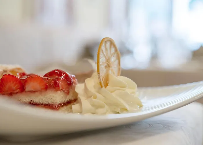 Neustift فندق 4*